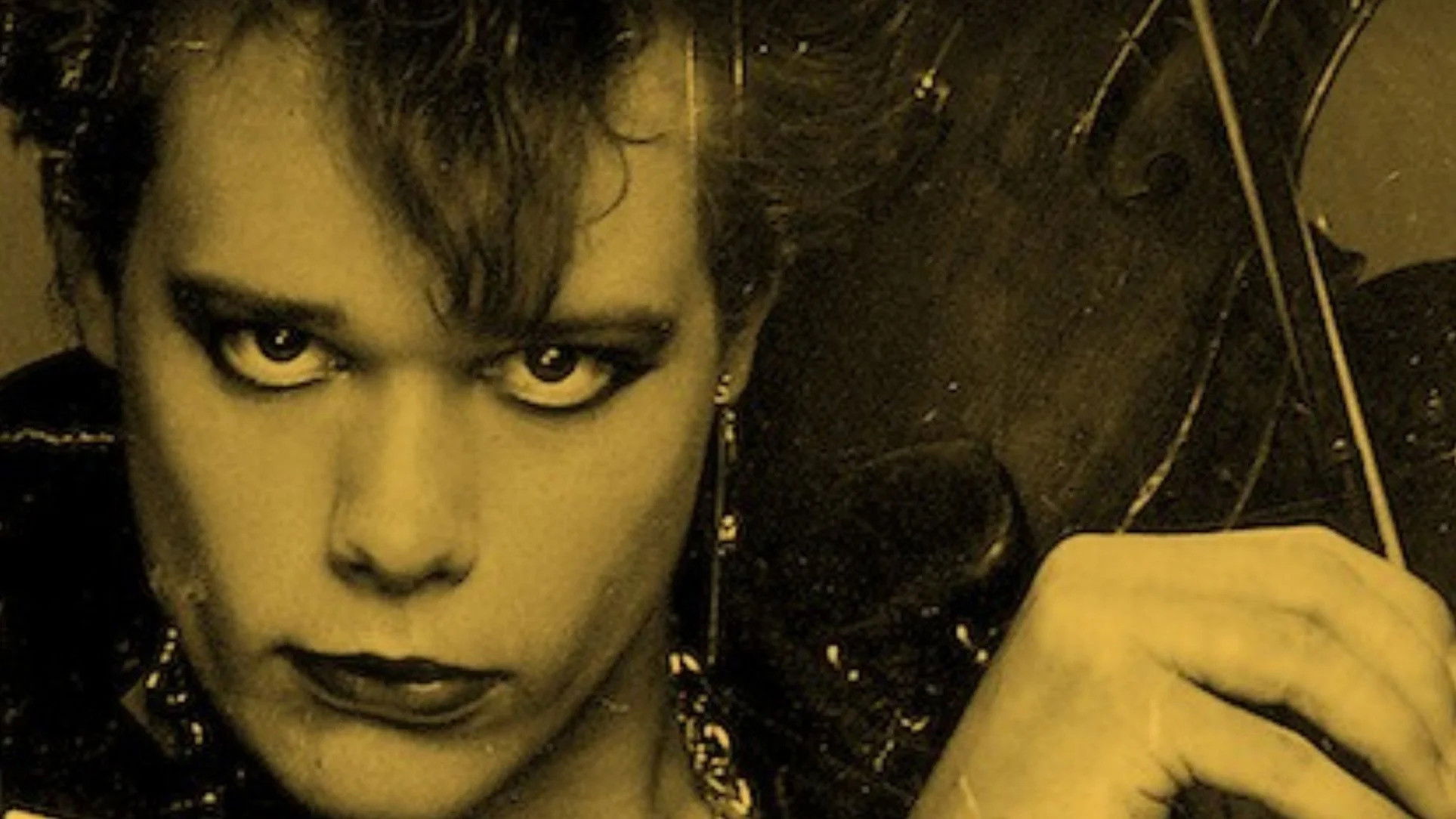 Backdrop for The Day My Kid Went Punk