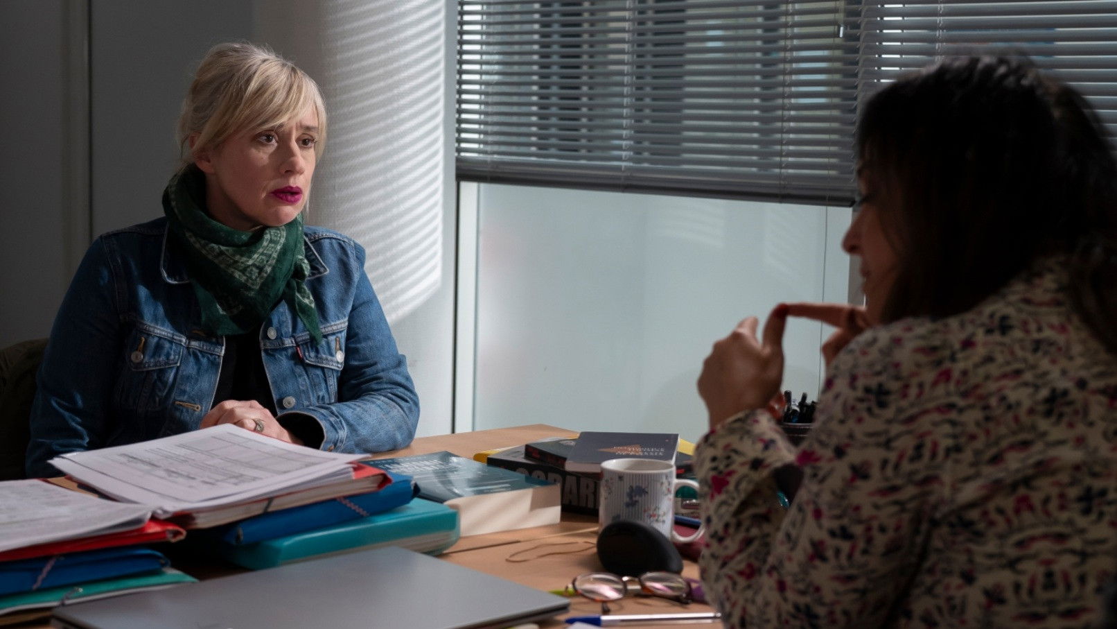 Backdrop for Ça tourne...