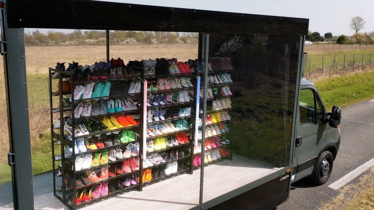 Backdrop for Sneakers