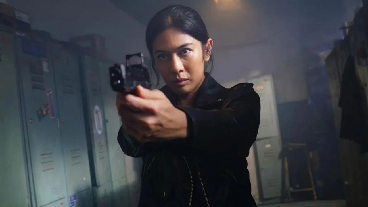 Backdrop for Ratu Adil