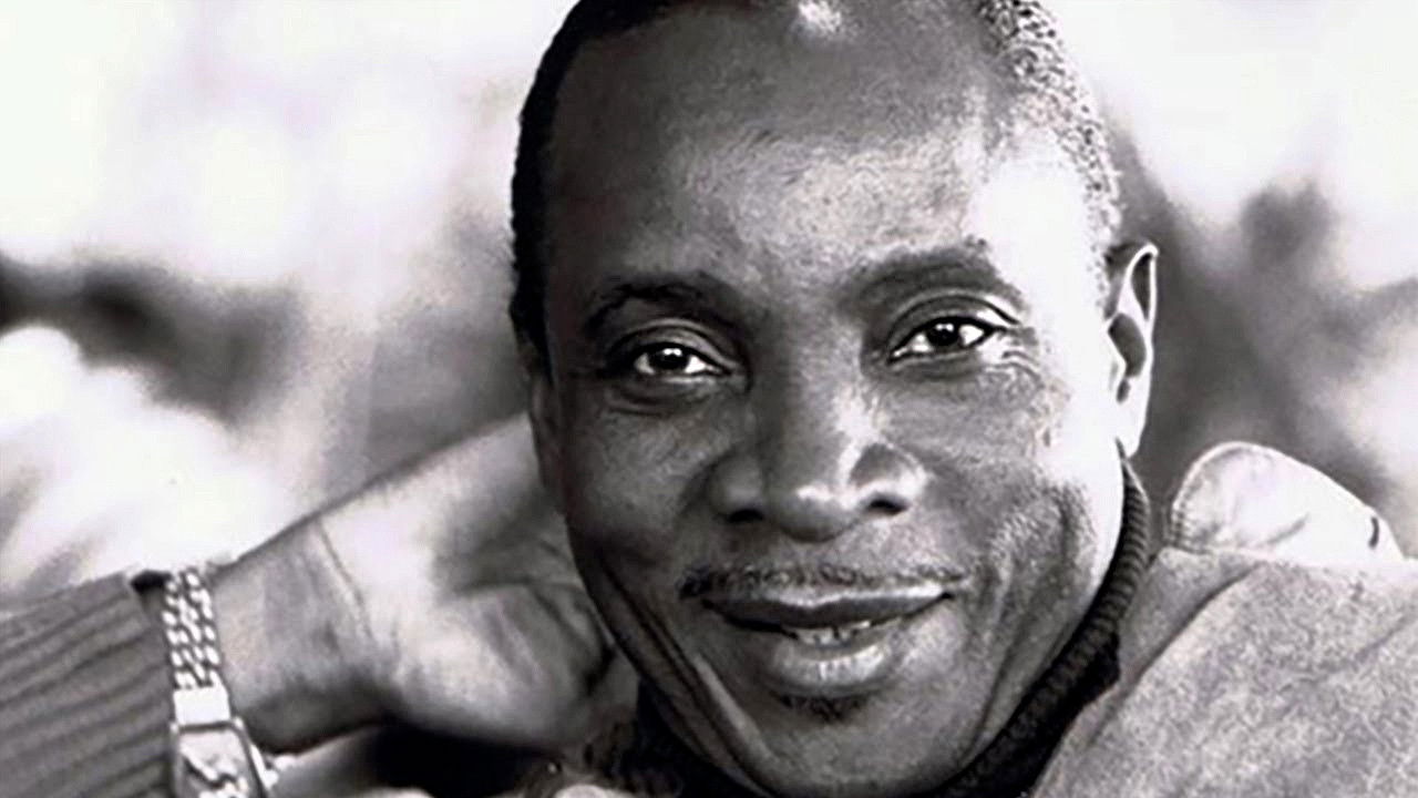 Backdrop for Sparrow in Concert