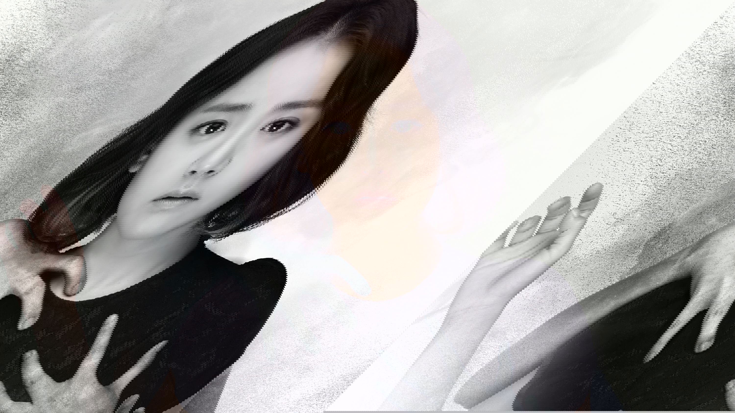 Backdrop for The Village: Achiara's Secret