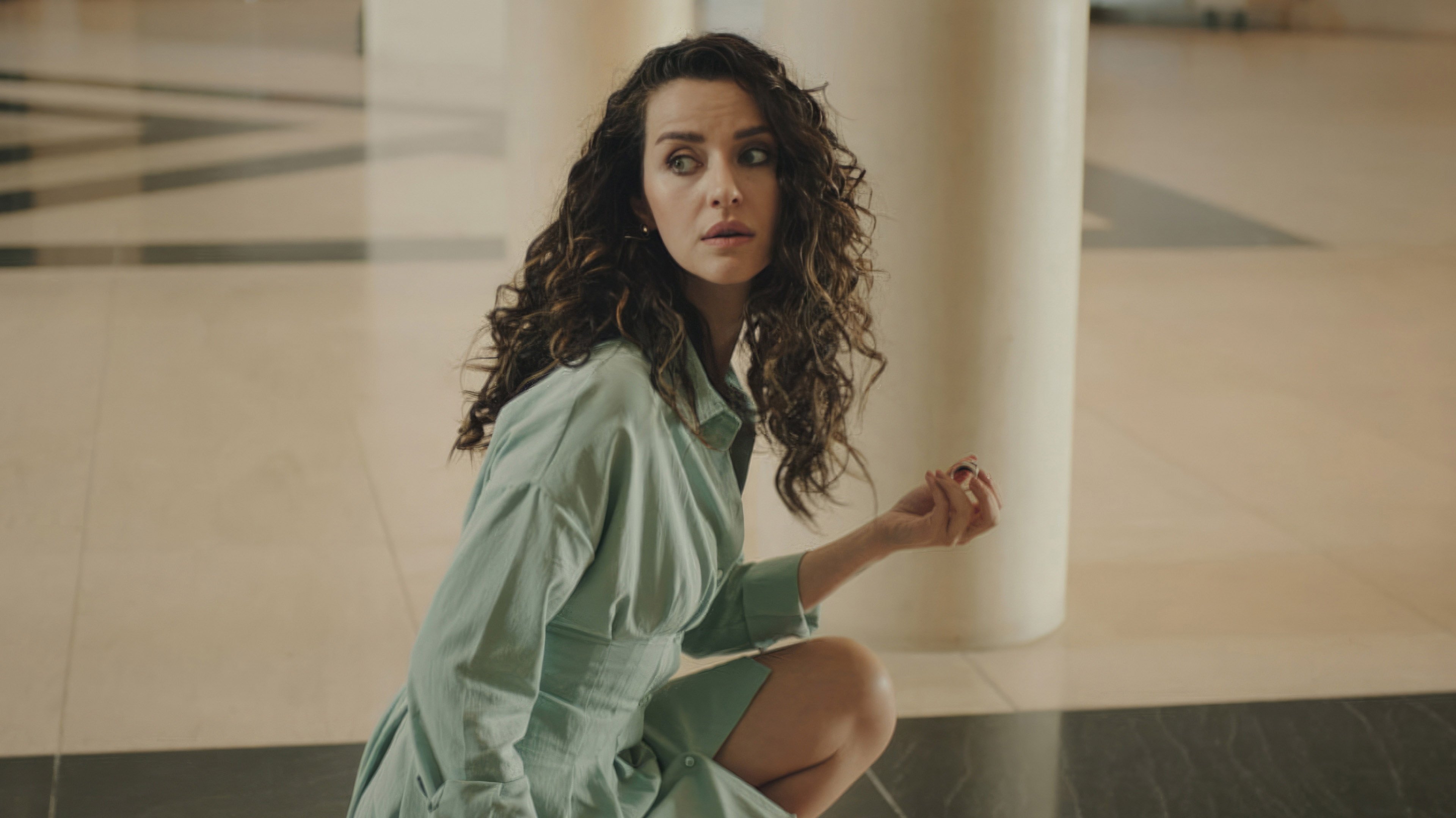 Backdrop for Seni Çok Bekledim