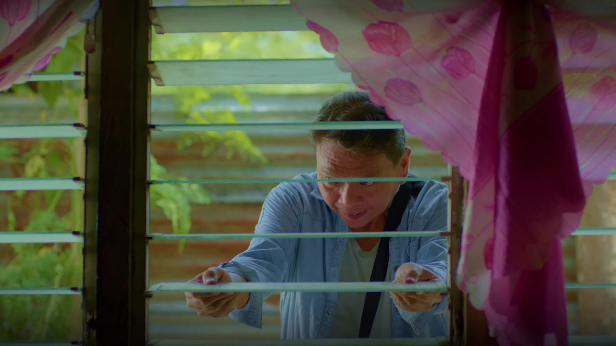 Backdrop for Huwebes Huwebes