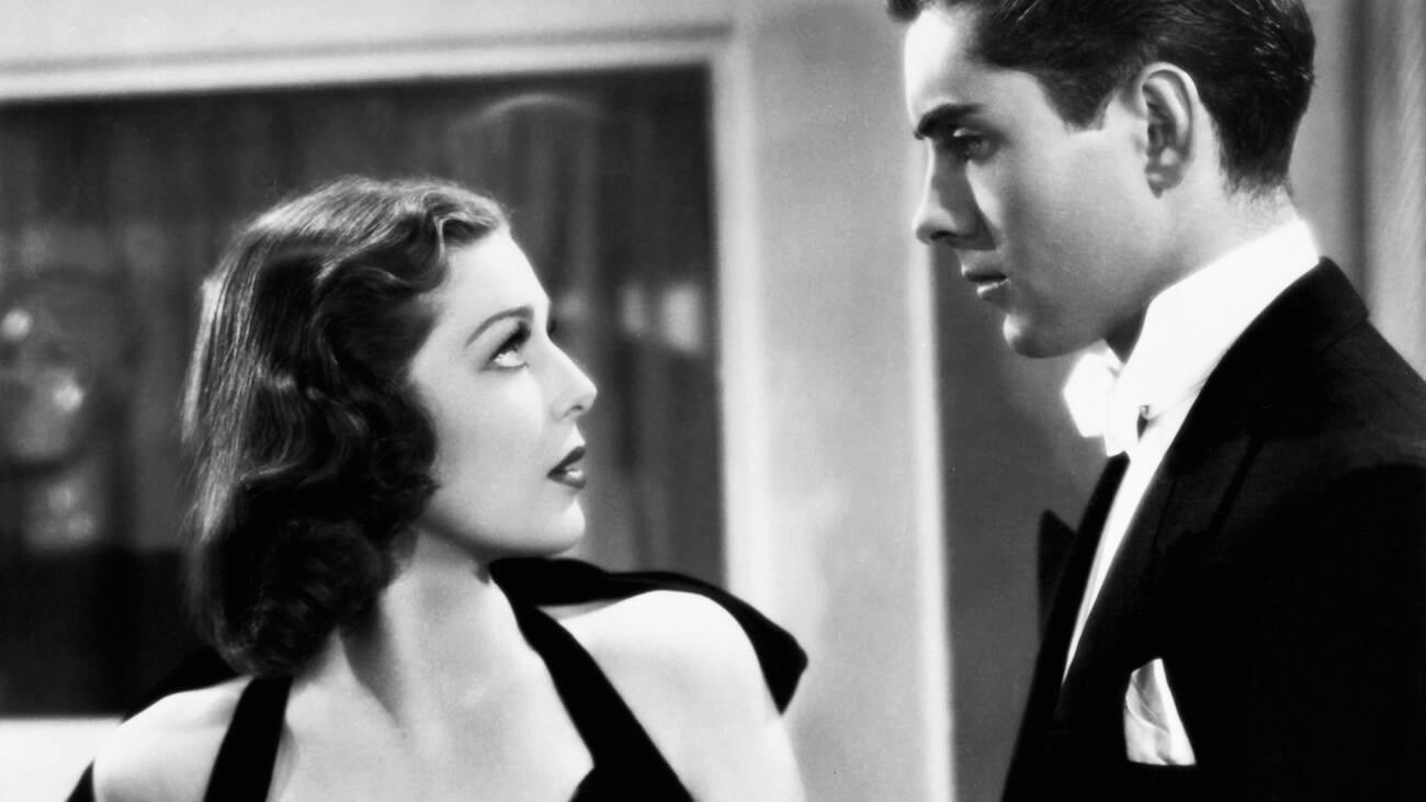 Backdrop for Ladies in Love