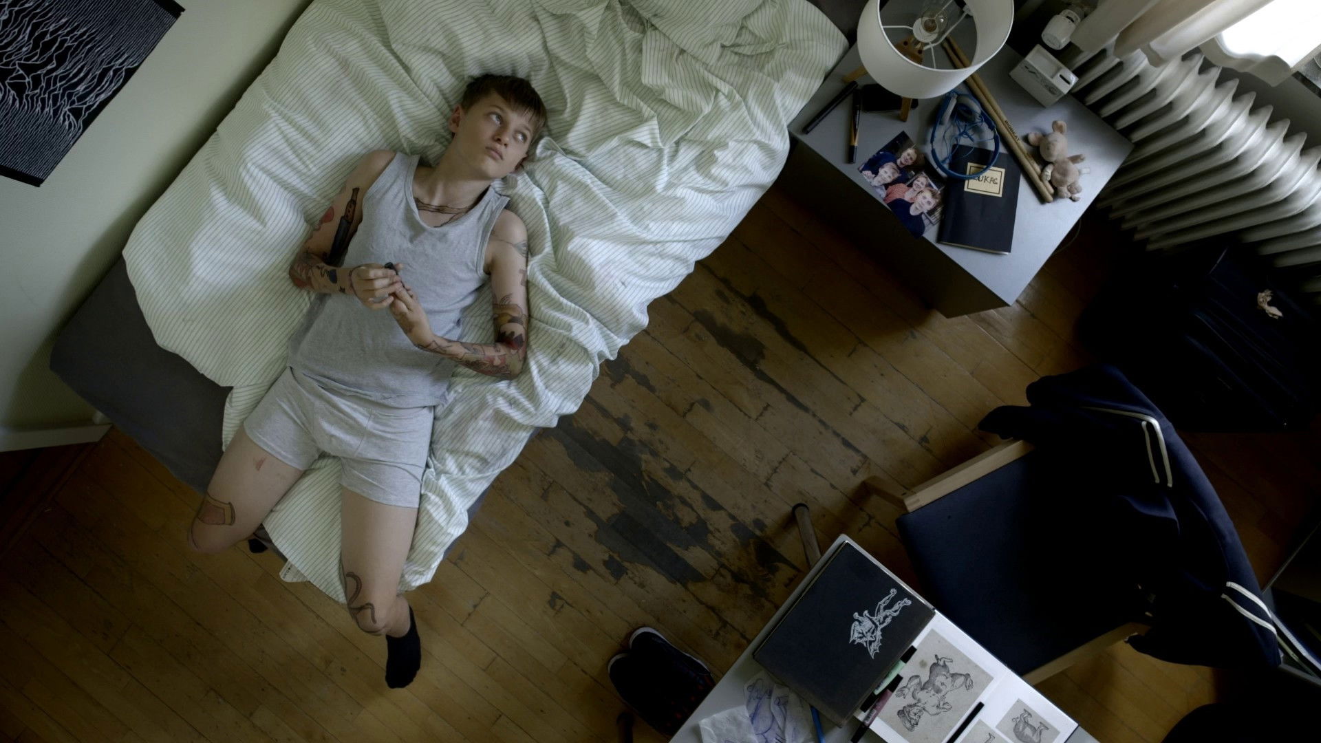 Backdrop for Lukas & the Aspies