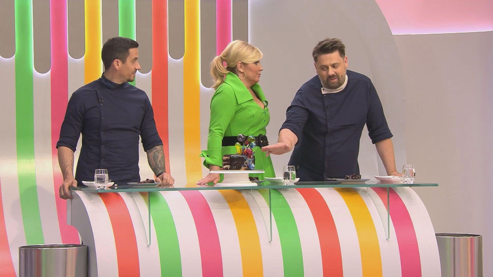 Backdrop for Mestercukrász