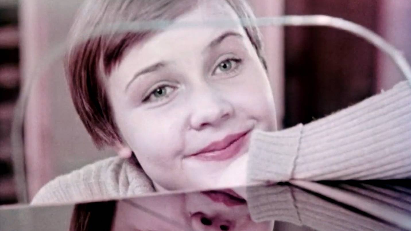 Backdrop for Come and Work at the Savings Bank