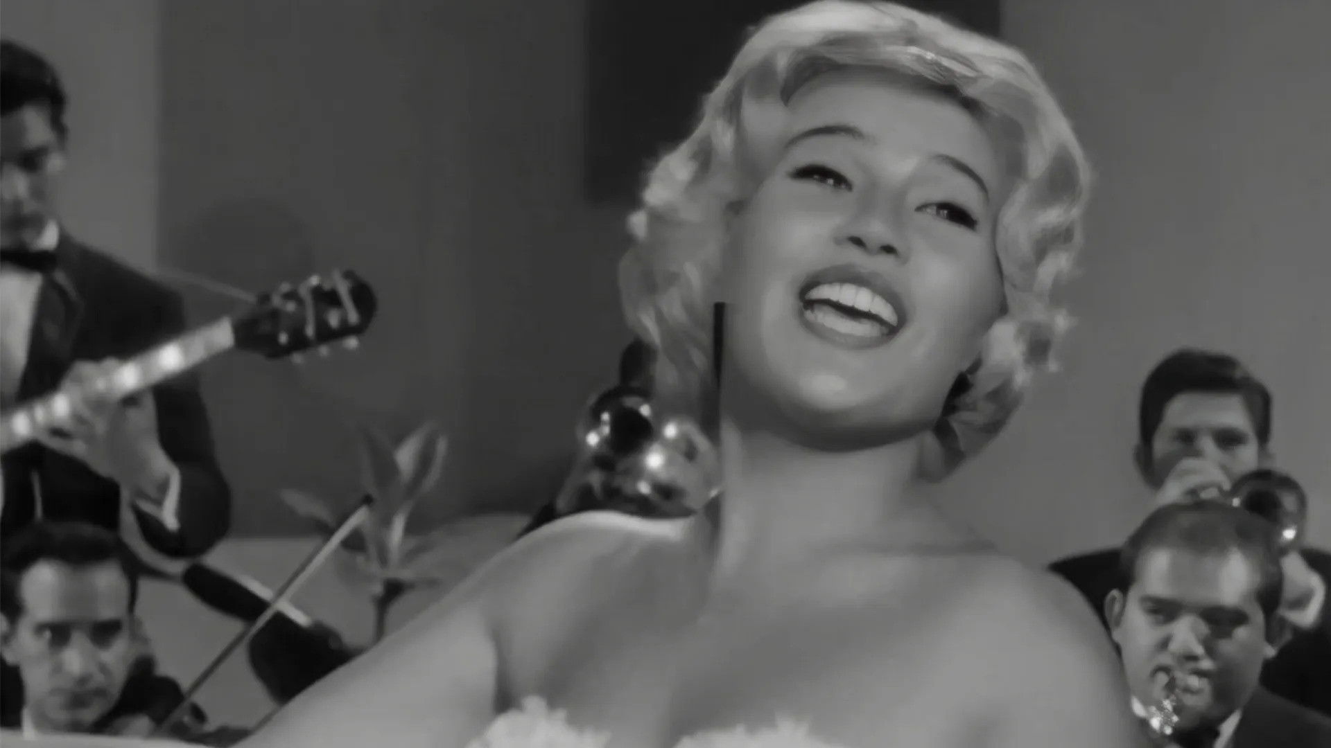 Backdrop for Las recién casadas