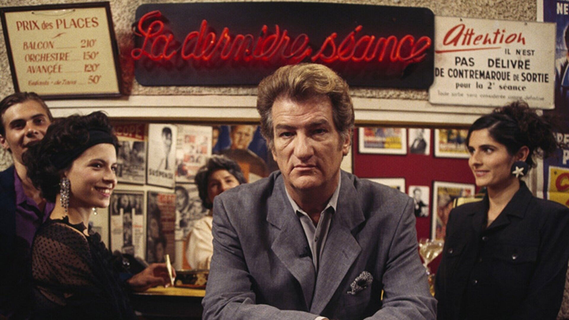 Backdrop for La Dernière Séance