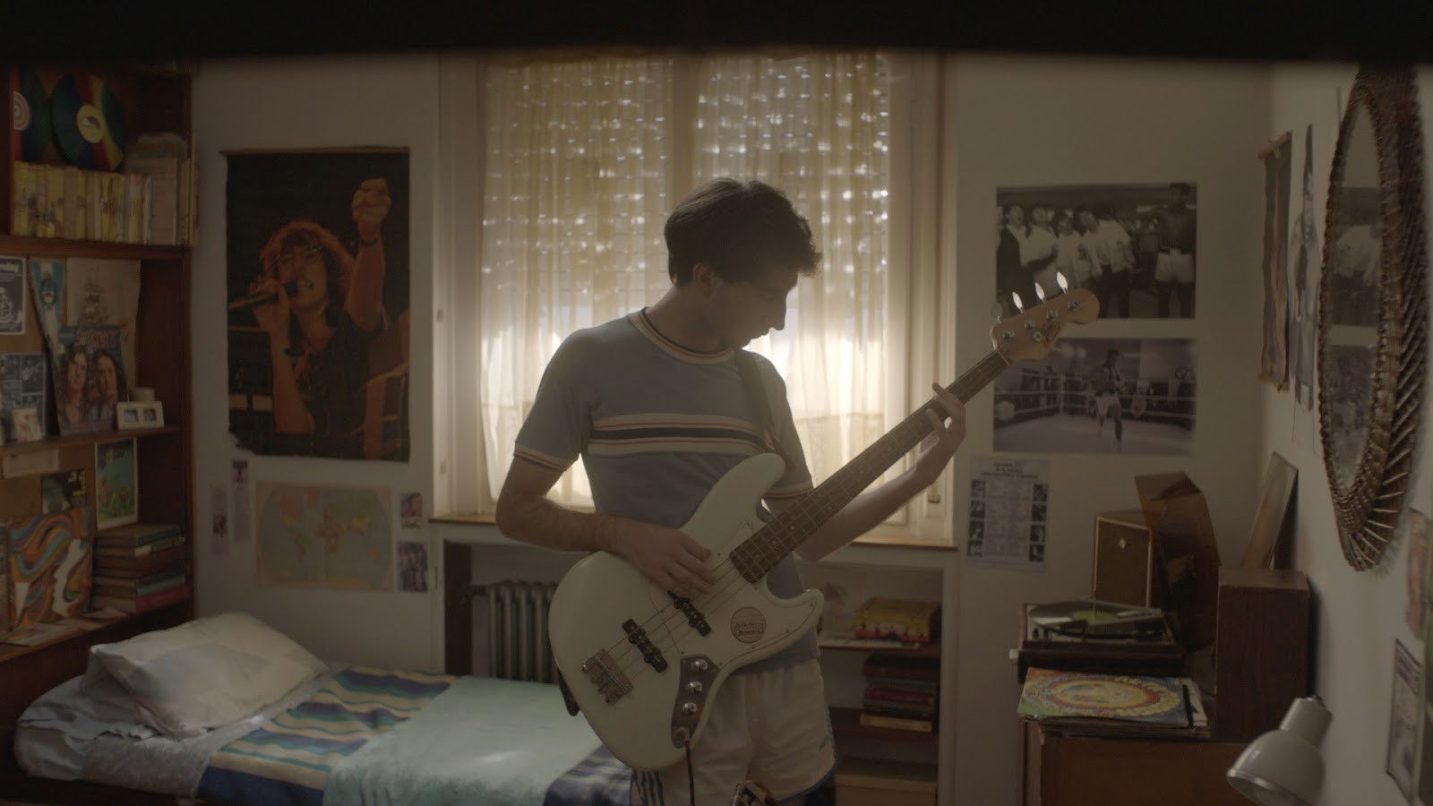 Backdrop for Neither Hero Nor Traitor