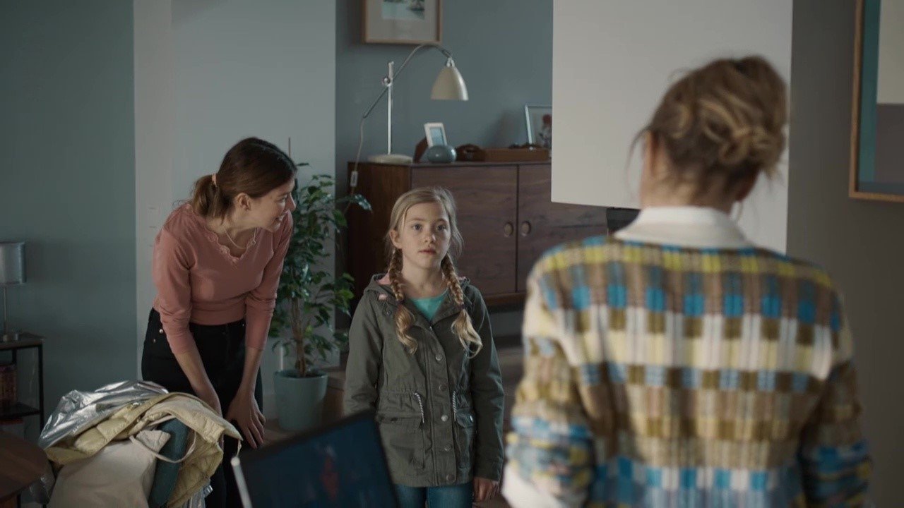 Backdrop for Das bleibt unter uns