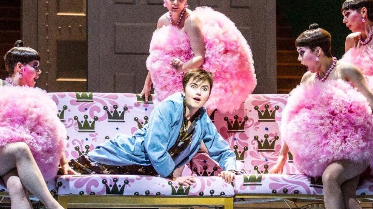 Backdrop for Chabrier: The Star