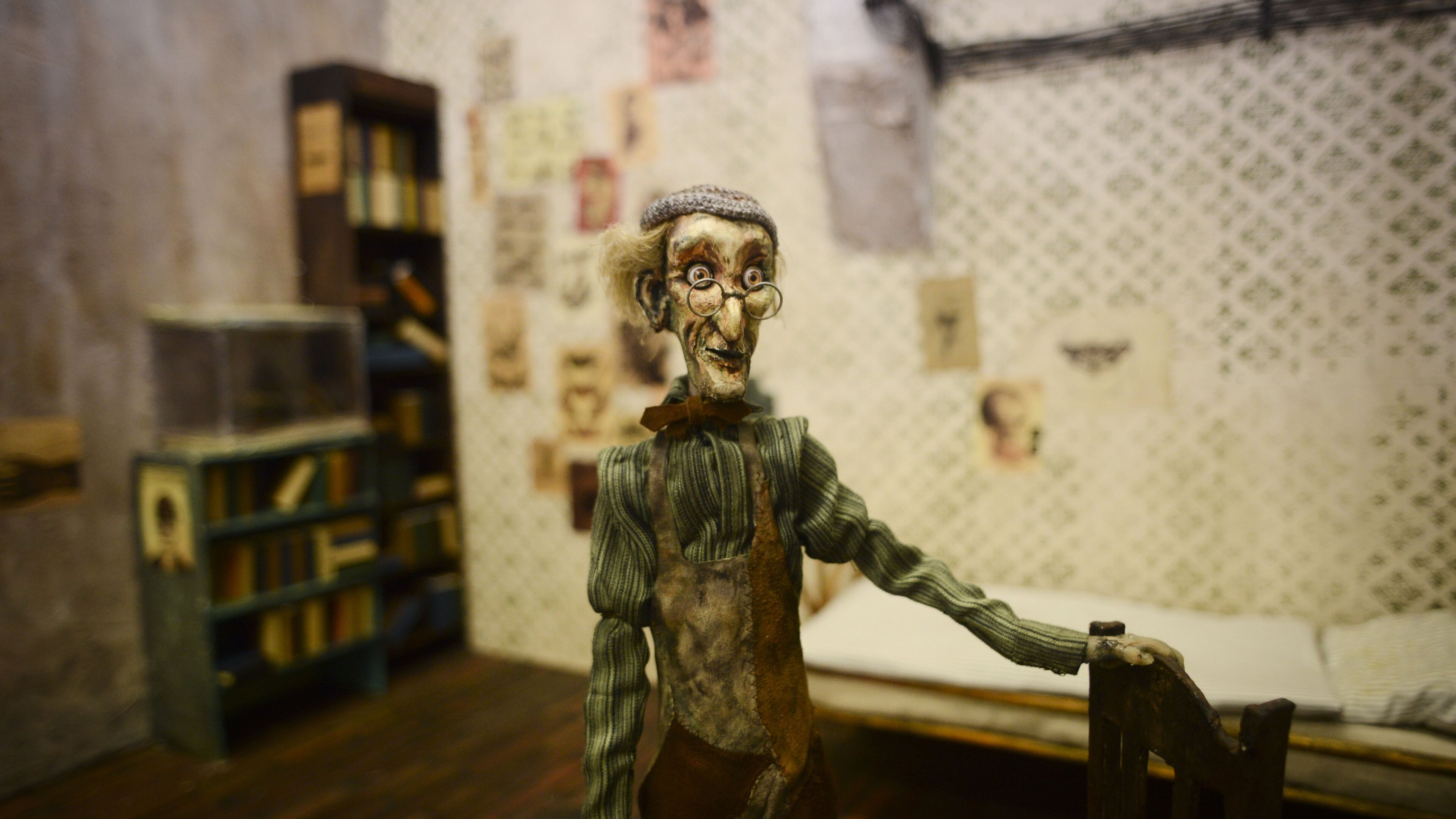 Backdrop for Noctuelle