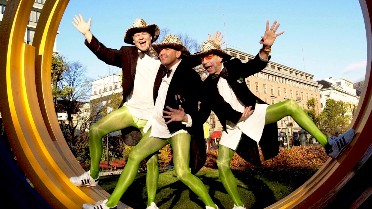 Backdrop for Prima Vera: (a)live...and kicking