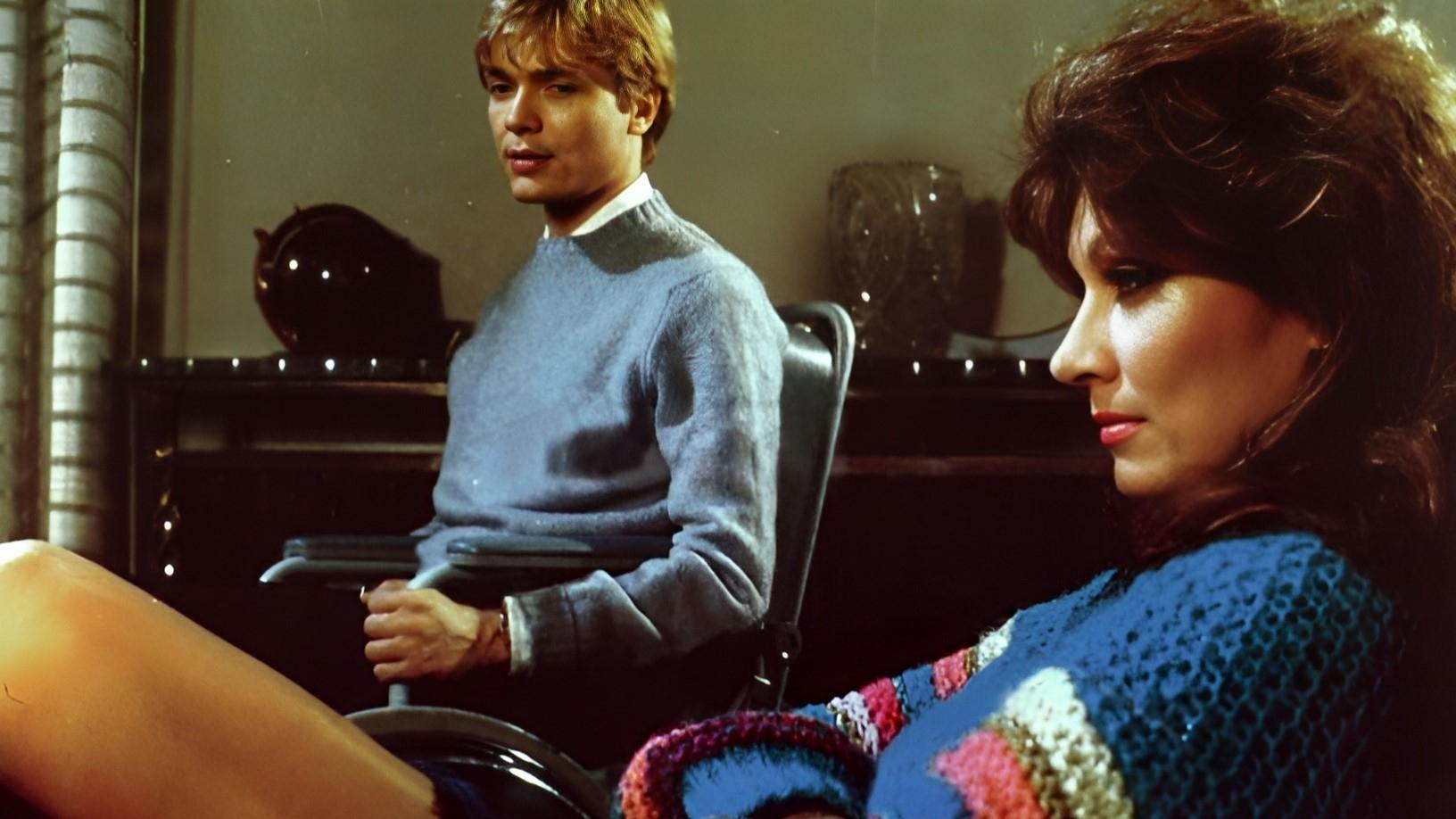 Backdrop for Senza vergogna