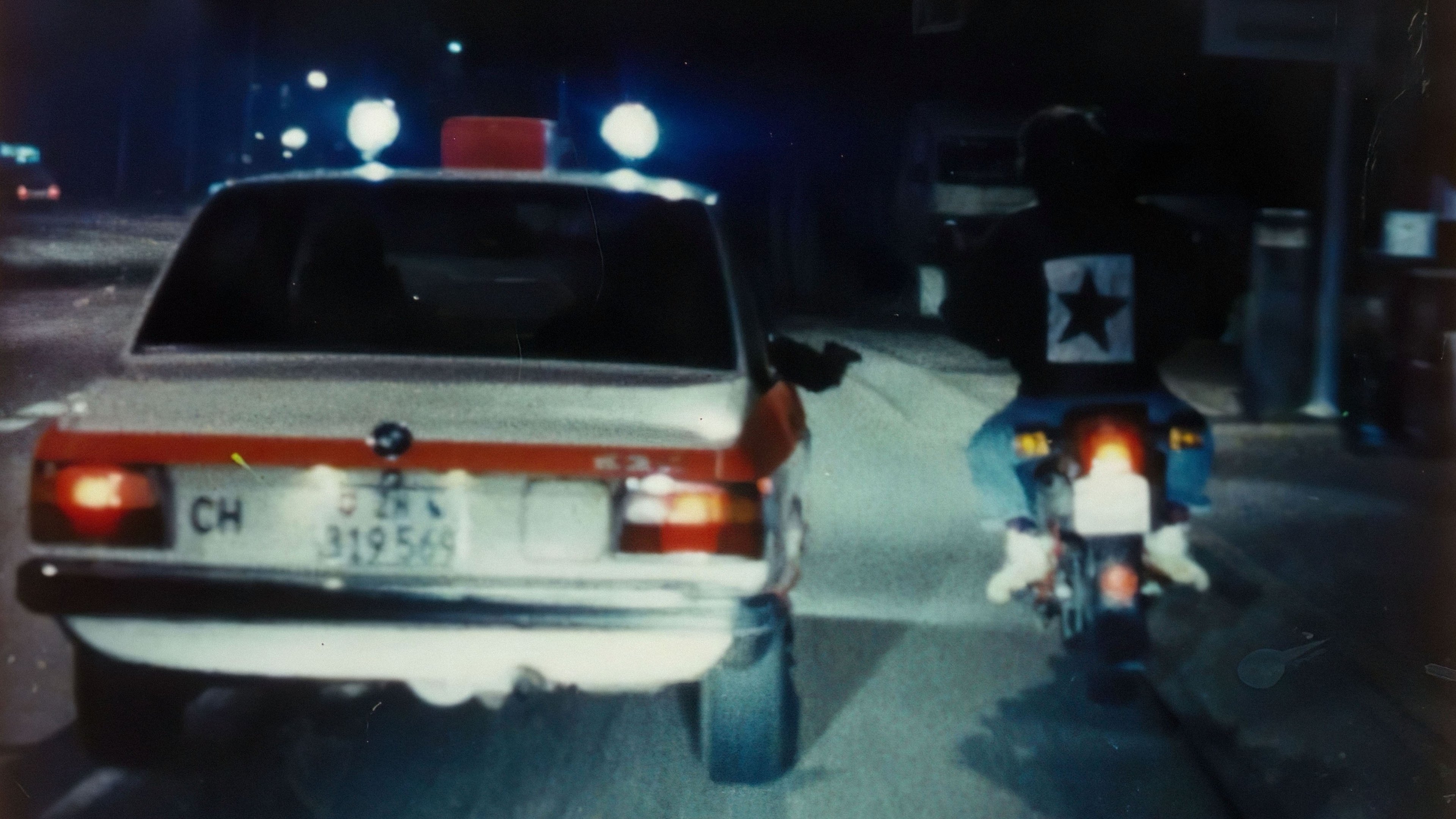 Backdrop for Dani, Michi, Renato & Max