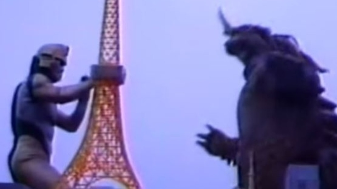 Backdrop for Den Ace