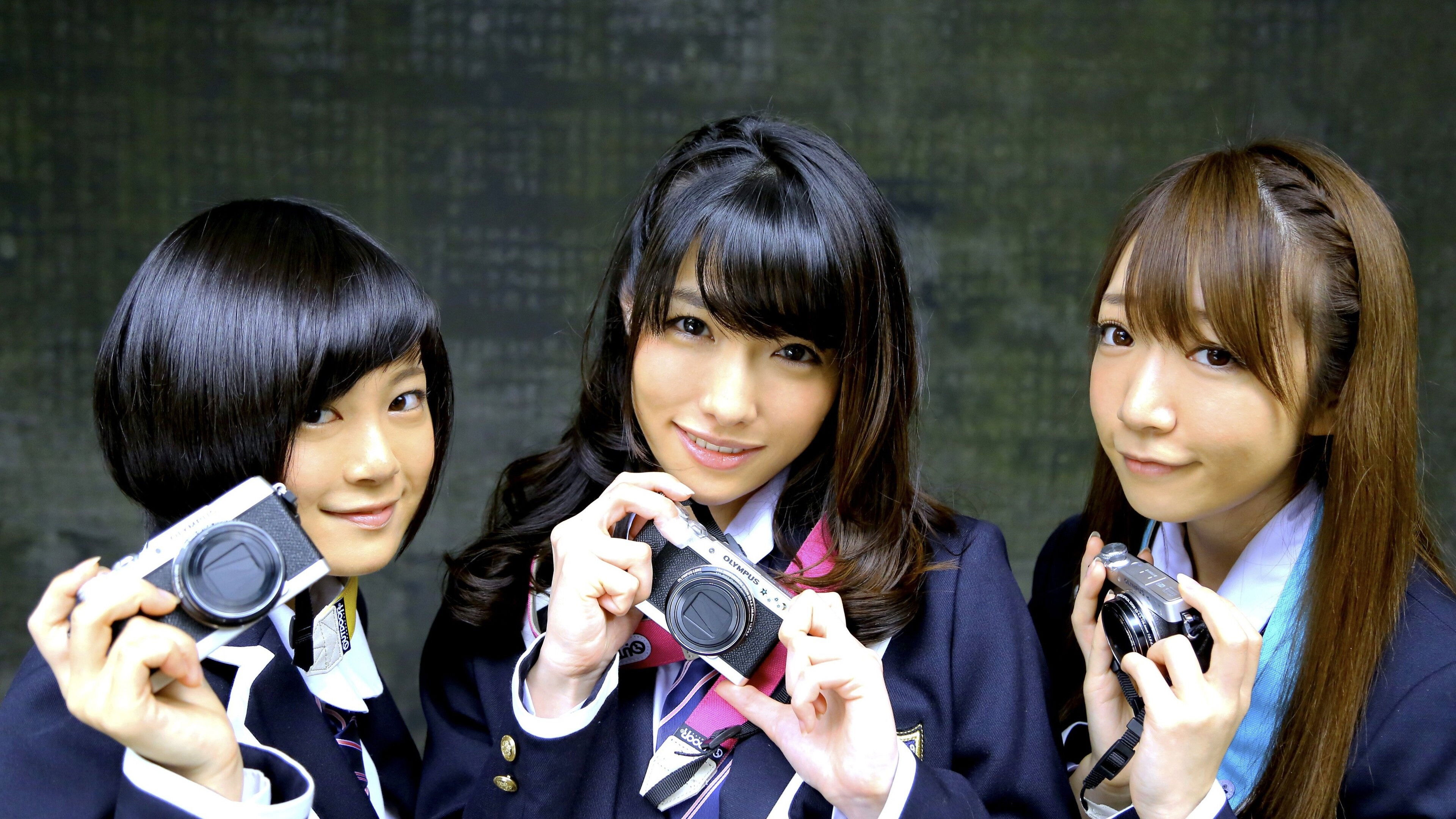 Backdrop for グラドル学園 心霊写真部