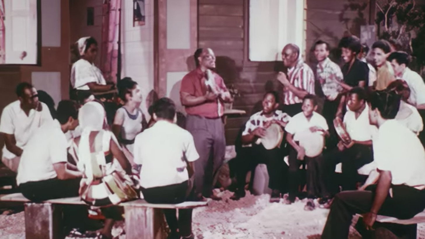 Backdrop for La plena