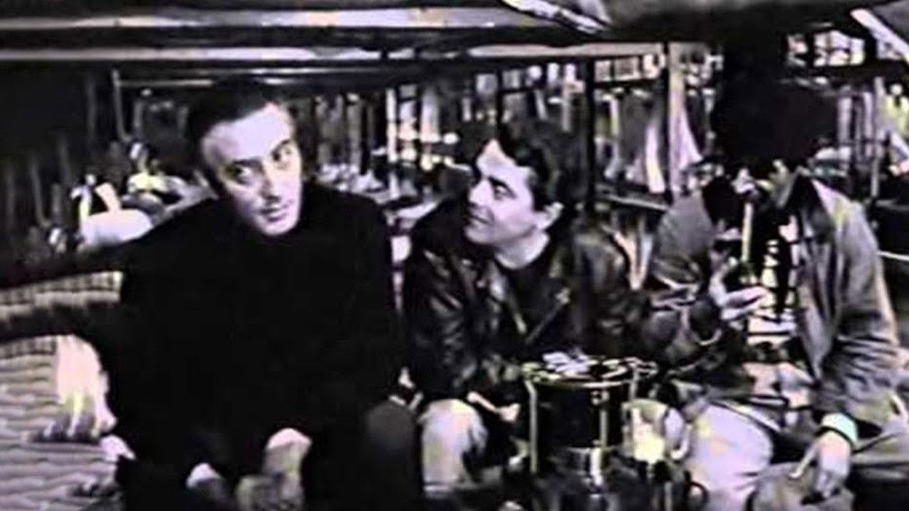 Backdrop for Los evadidos