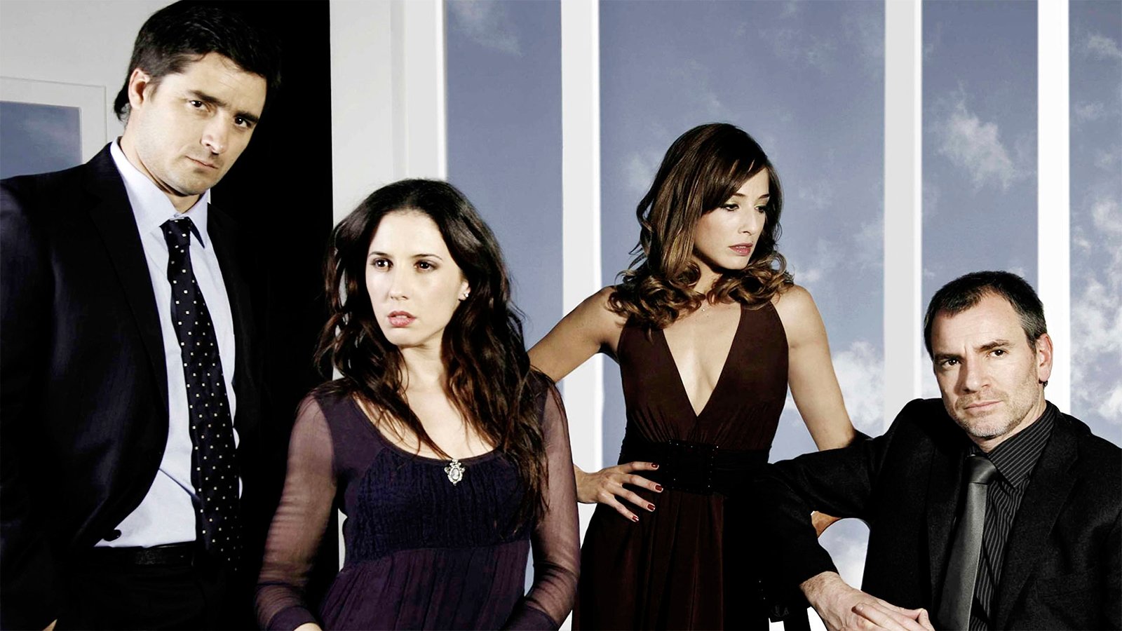 Backdrop for La familia de al lado