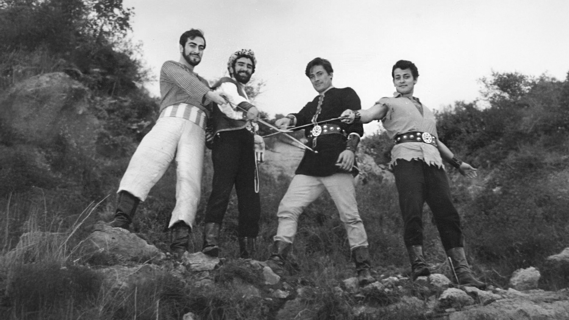 Backdrop for Horasan'dan Gelen Bahadır