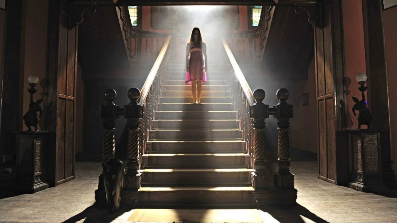 Backdrop for Haunted-3D