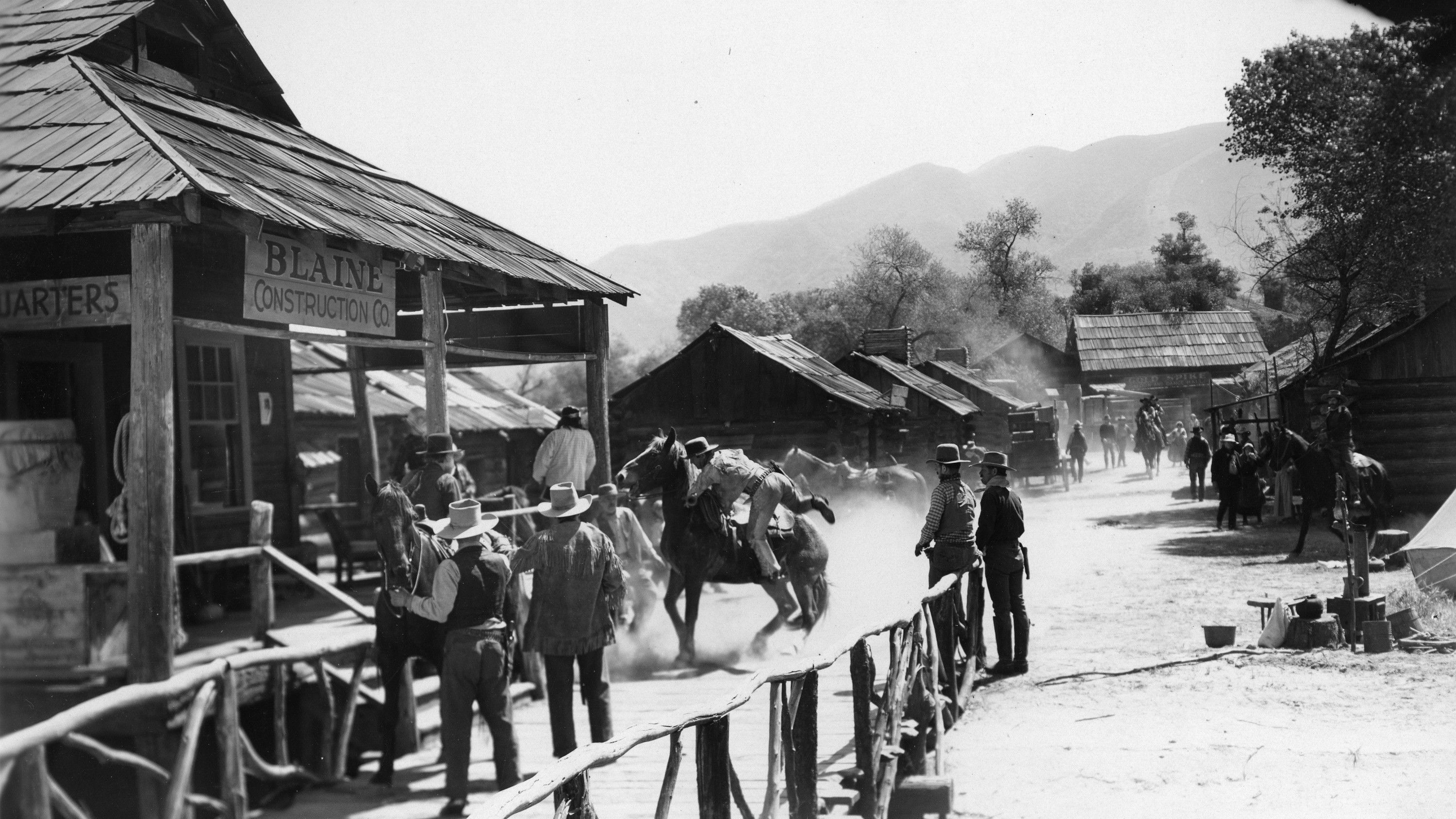 Backdrop for Heroes of the West