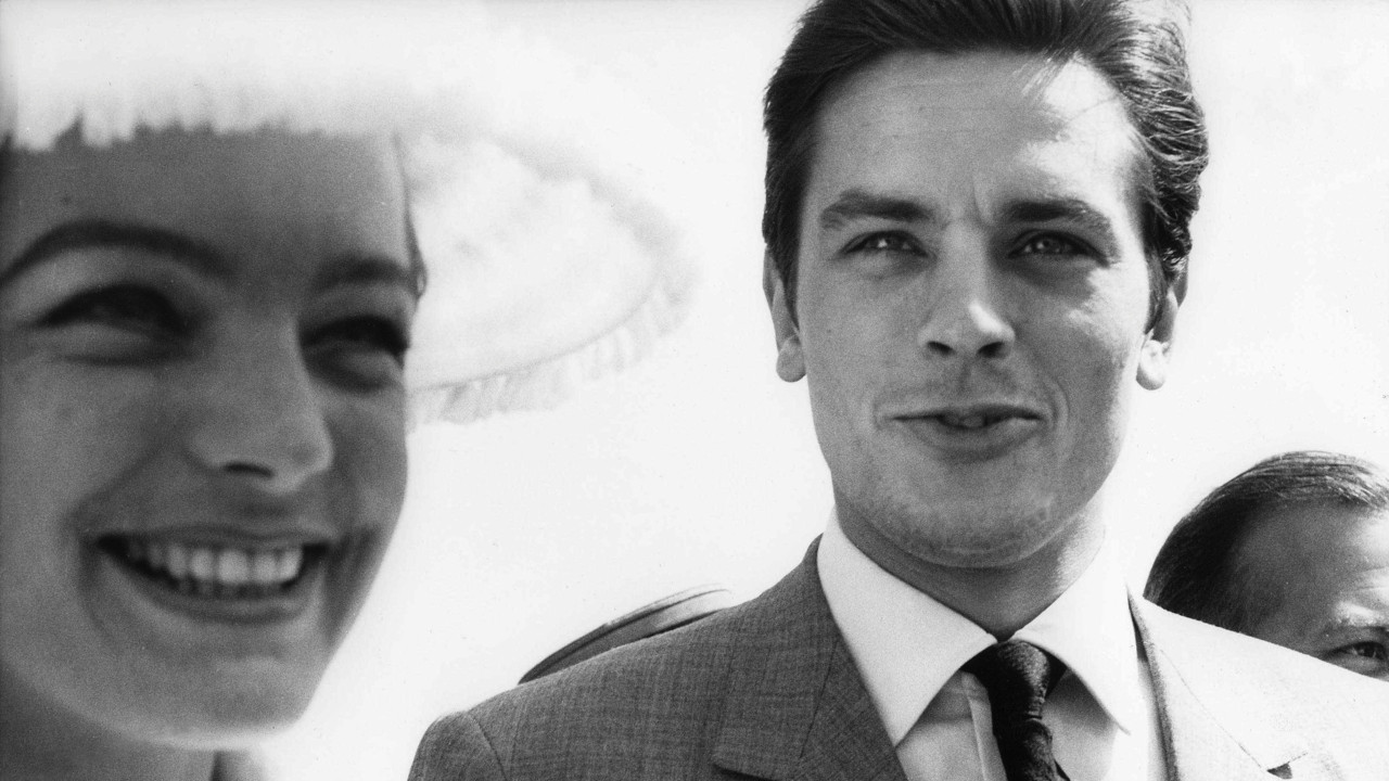 Backdrop for Alain Delon, a unique portrait