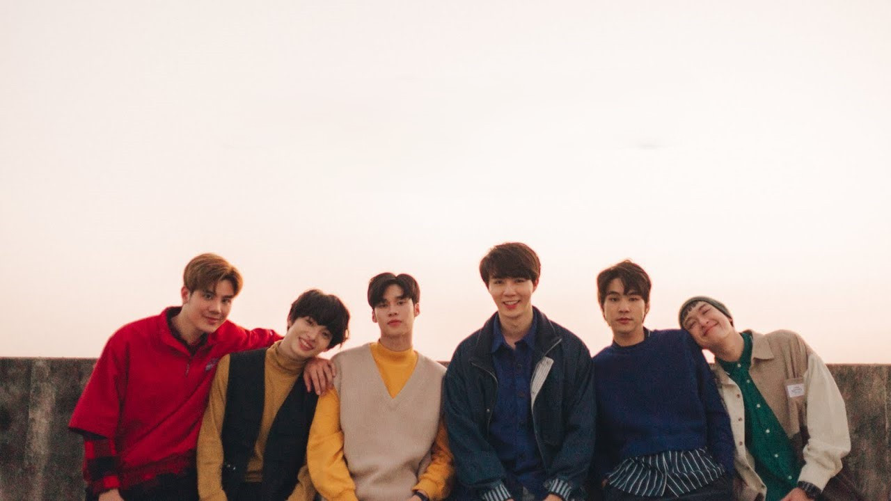 Backdrop for You Never Eat Alone