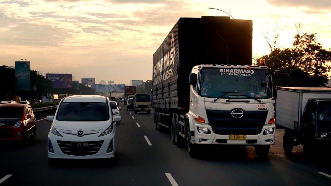 Backdrop for Ciężarówką przez Indonezję