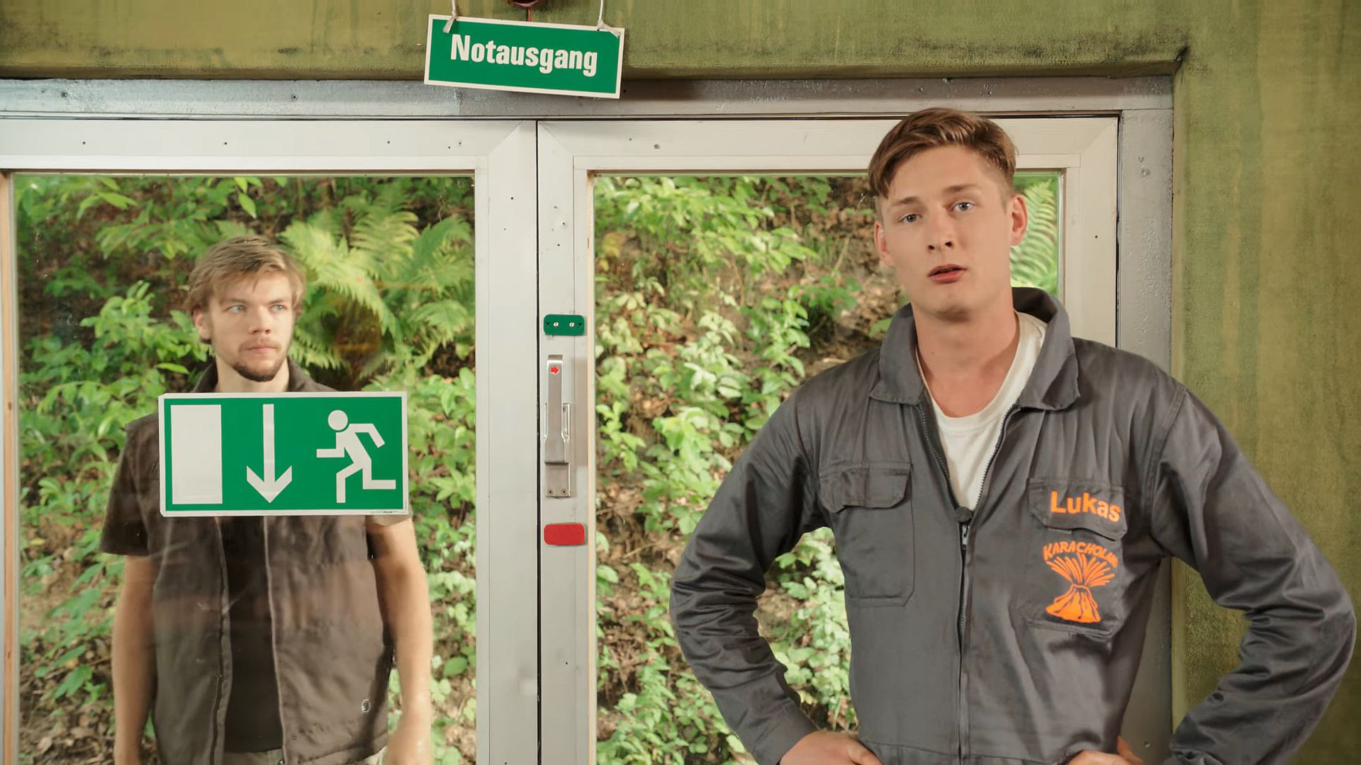 Backdrop for Karacholand