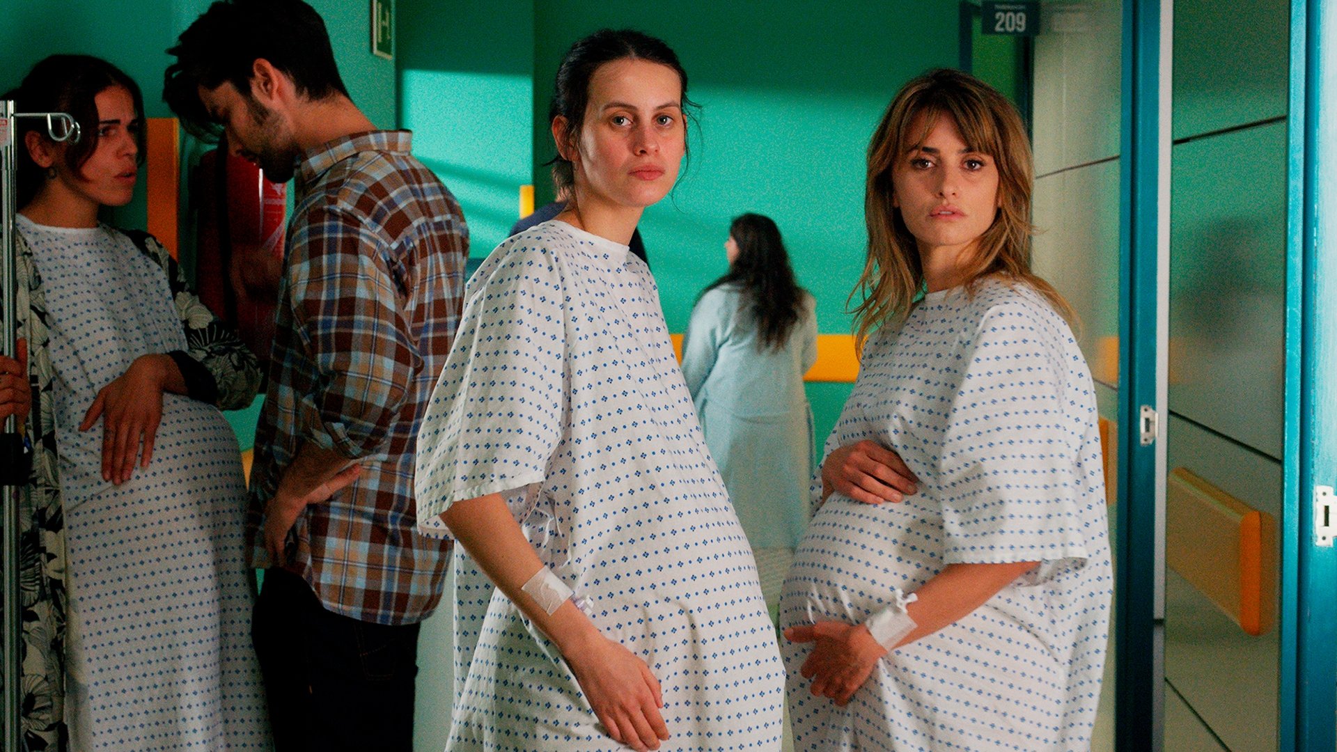 Backdrop for Parallel Mothers