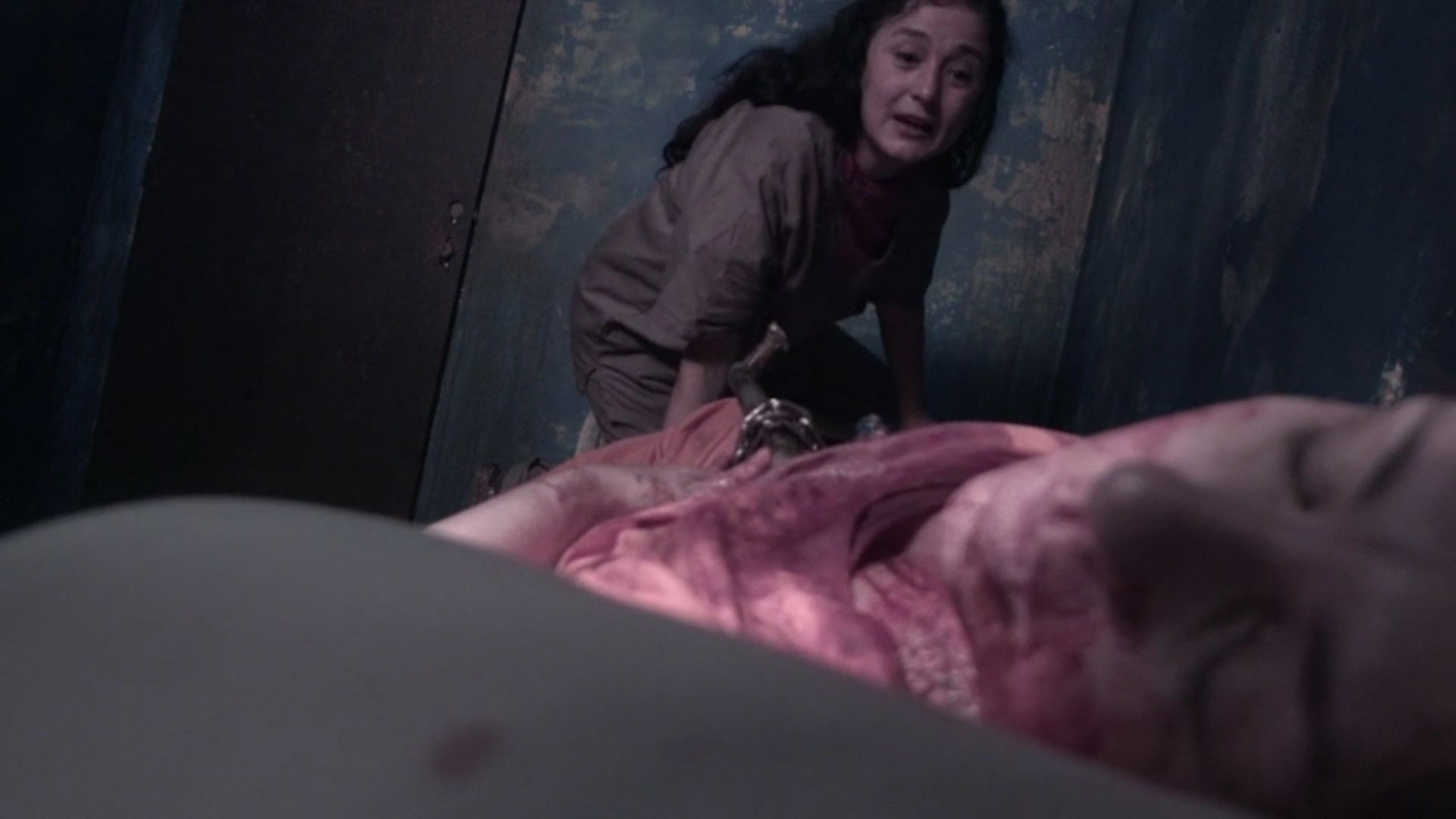 Backdrop for Filme B - Entre Mortos e Vivos