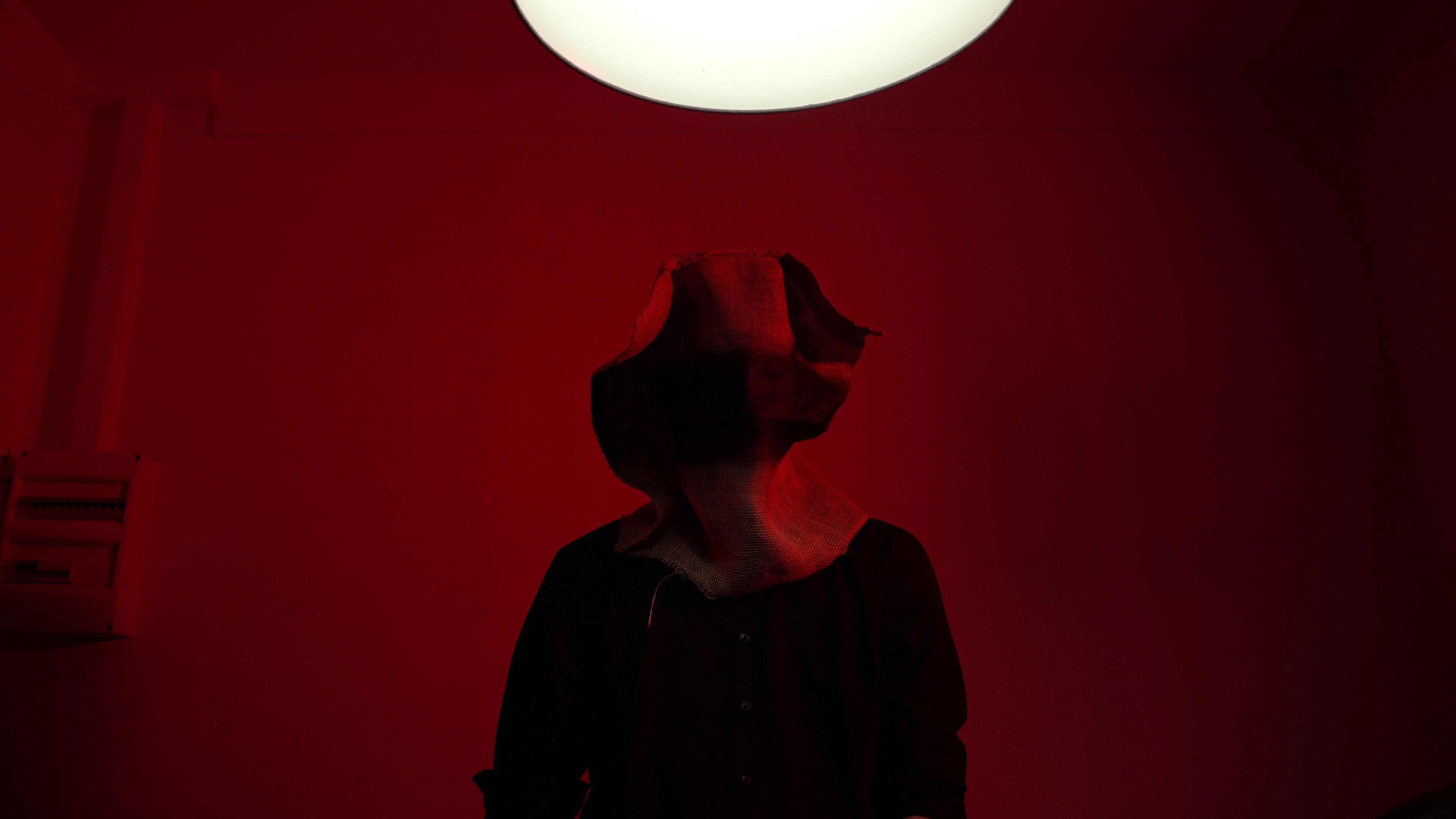 Backdrop for Un Jeu d'Enfant