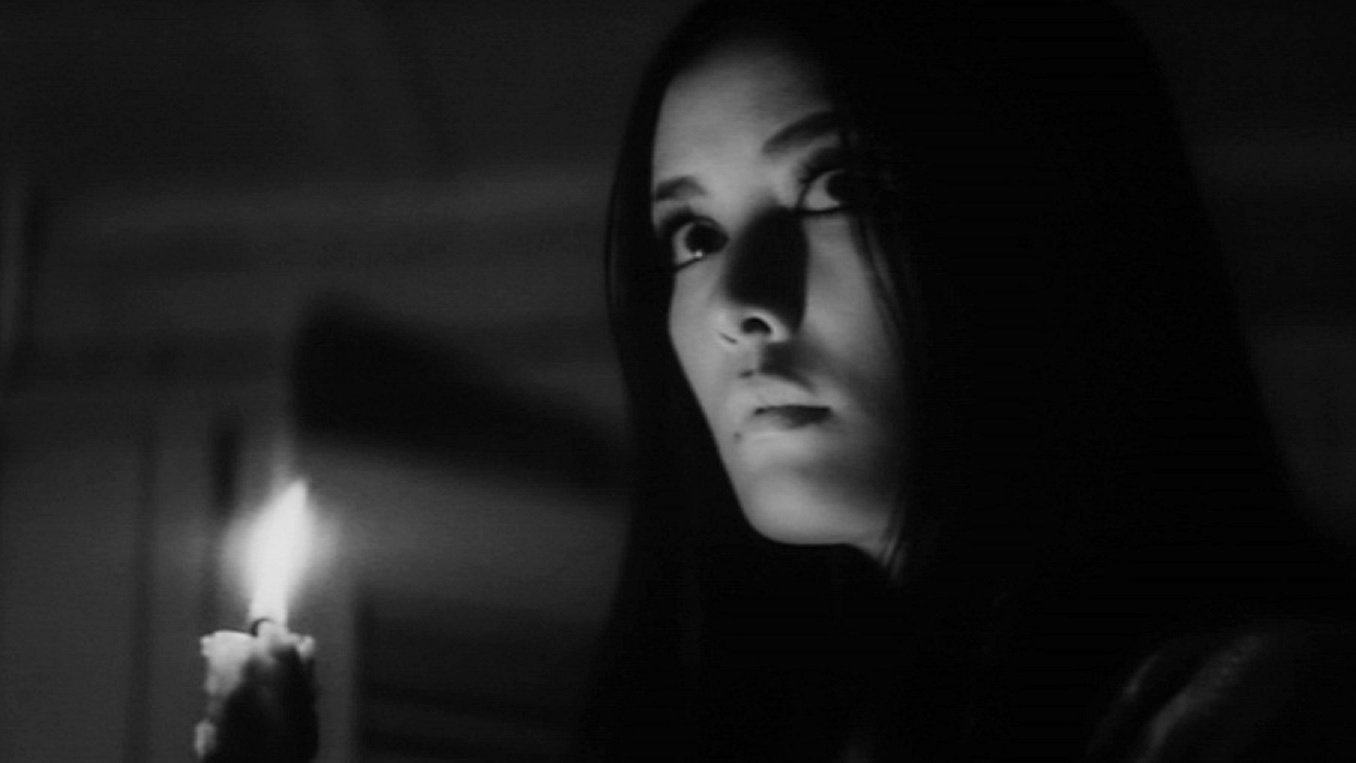 Backdrop for Living Skeleton