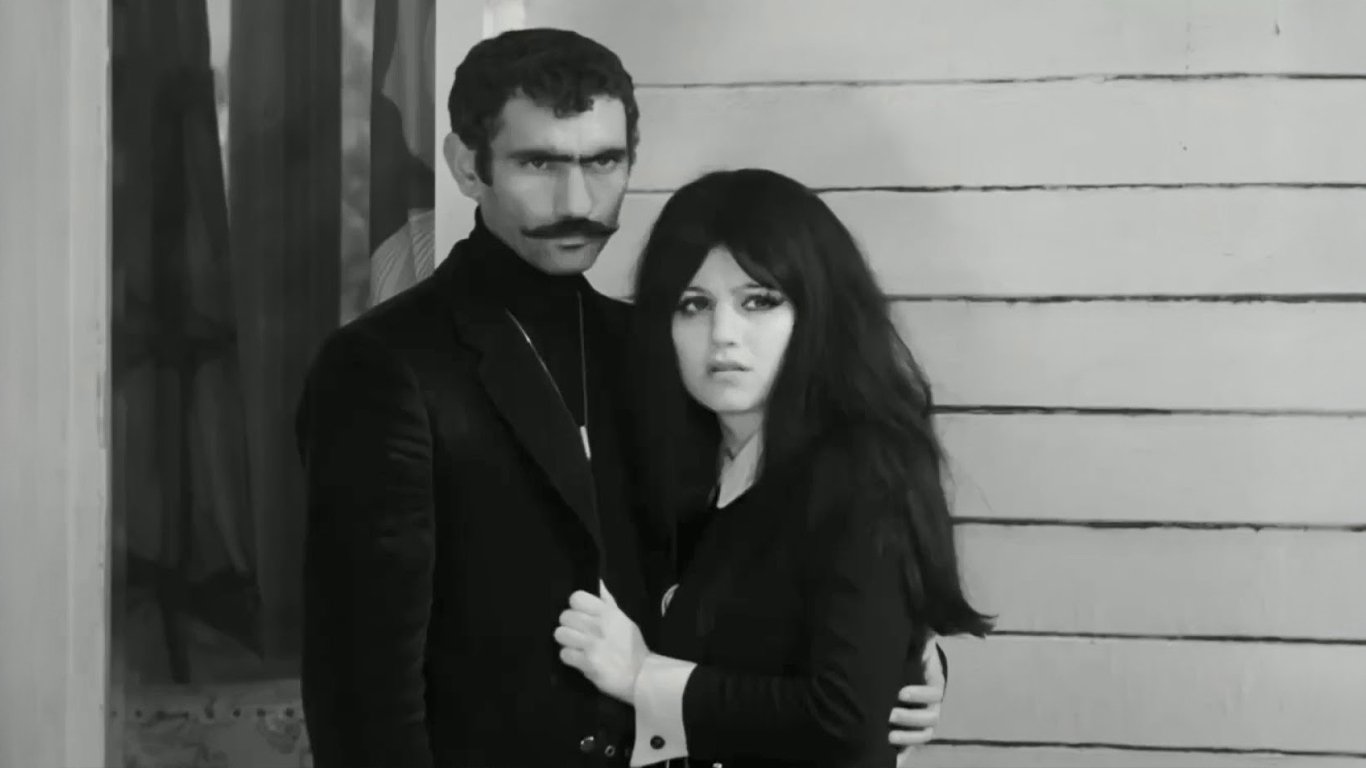 Backdrop for An Ugly Man