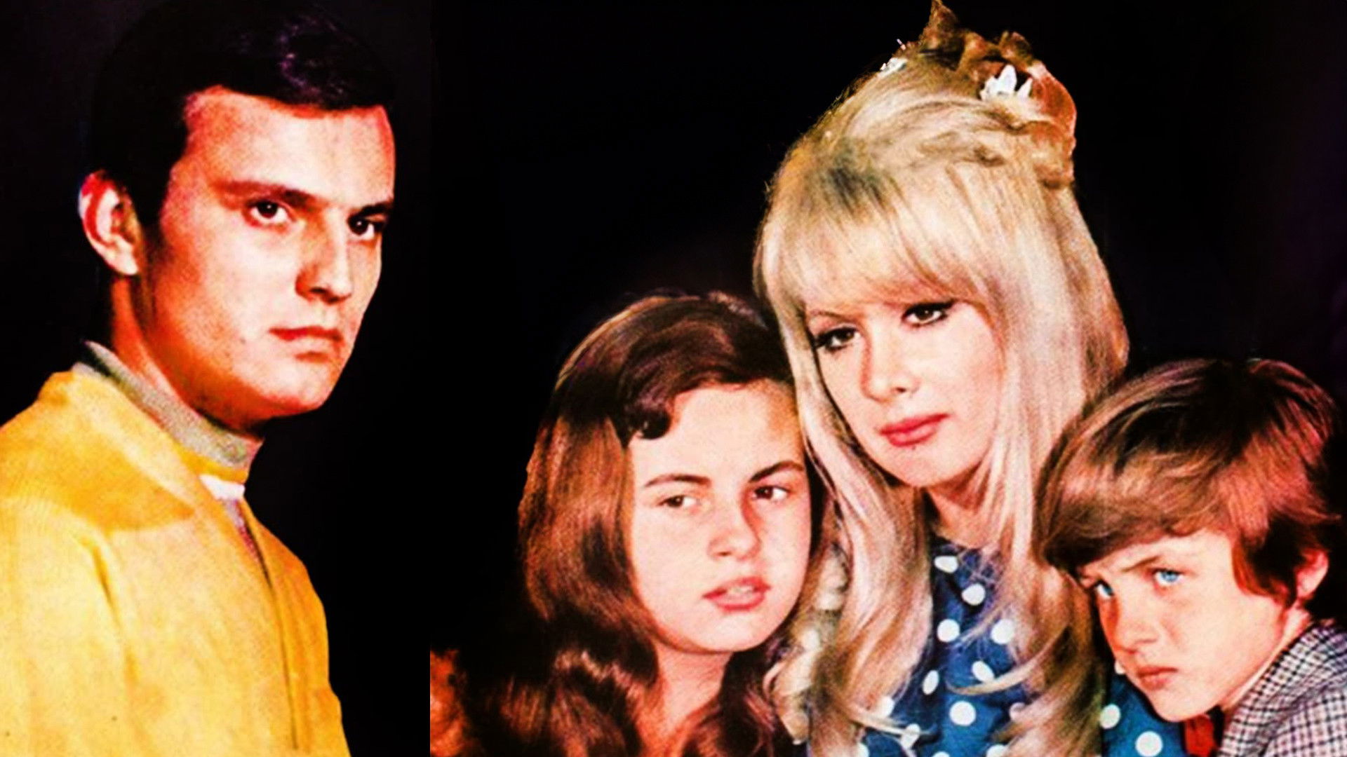 Backdrop for Yuvana Dön Baba