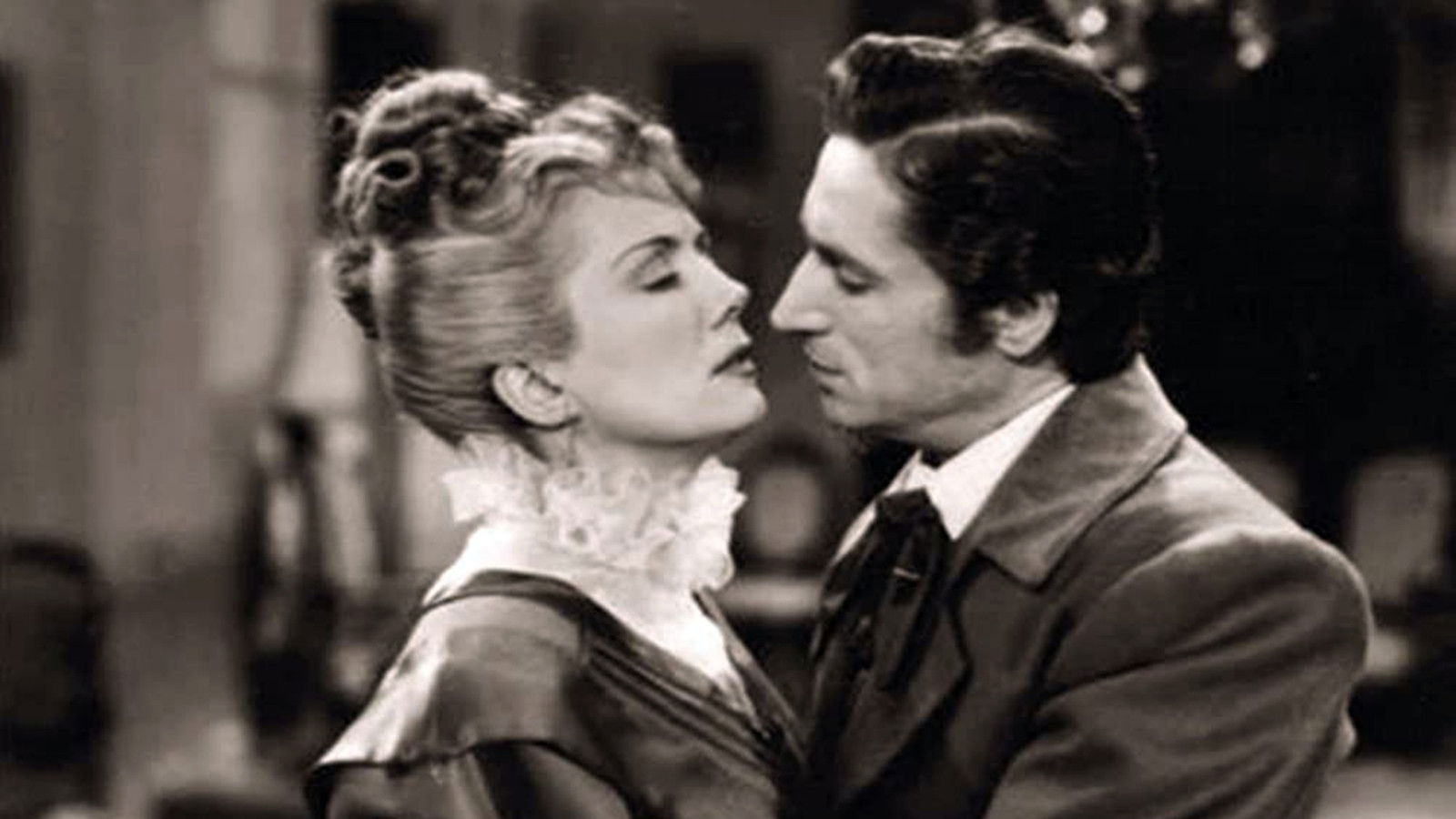 Backdrop for María de los Ángeles