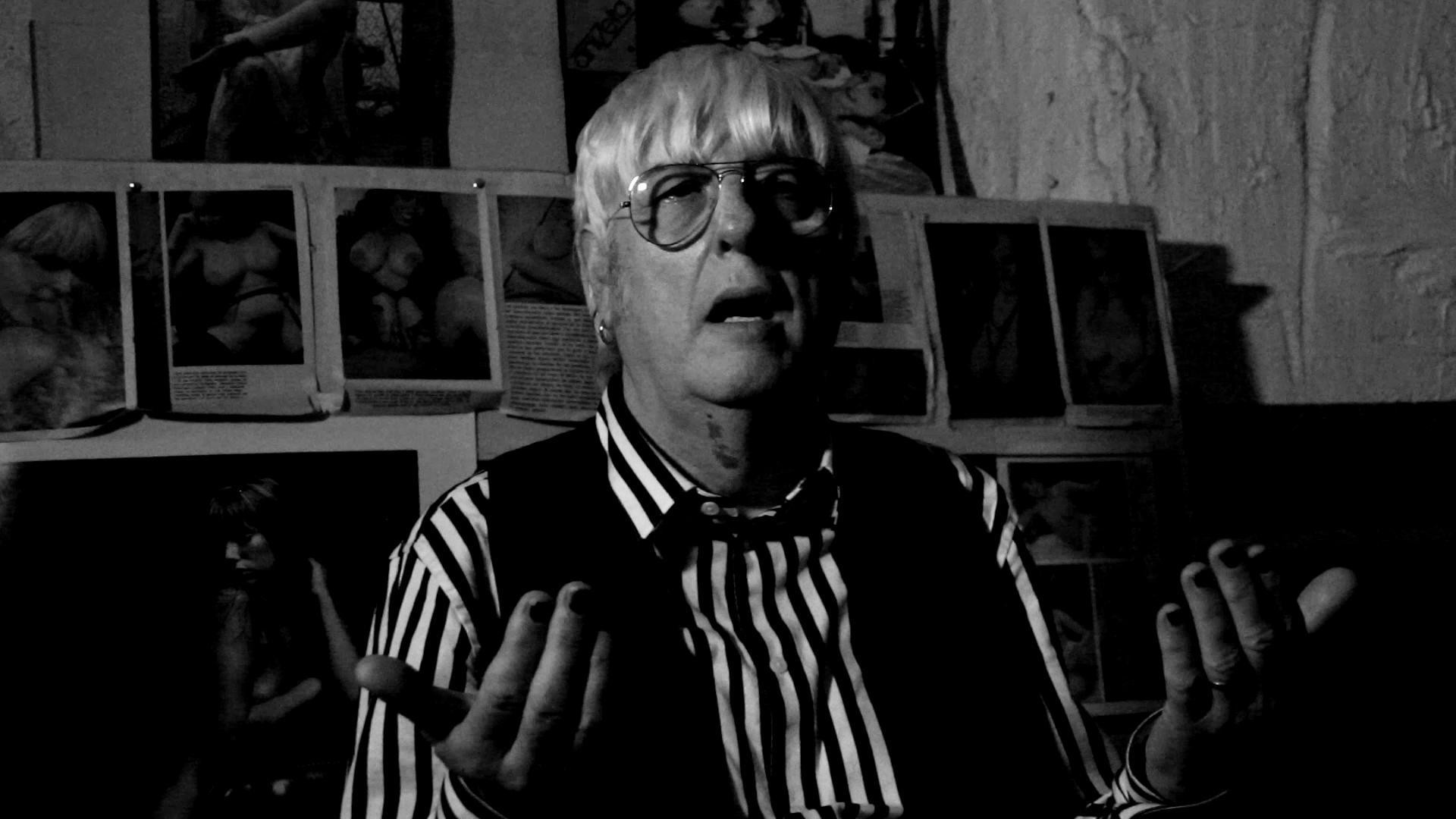 Backdrop for Volpina