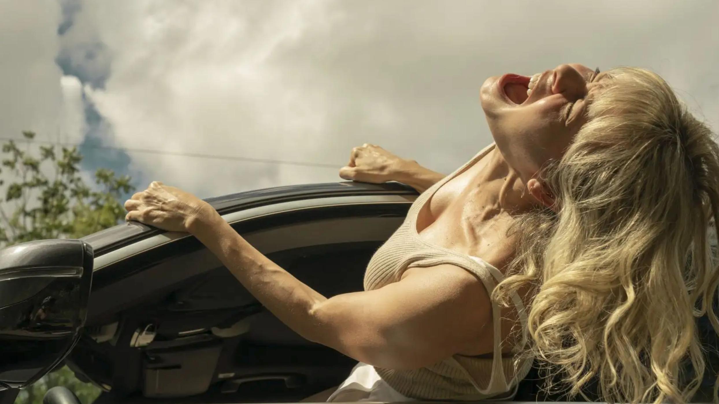 Backdrop for Lucy Grizzli Sophie