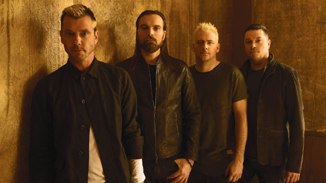 Backdrop for Bush: Live From Roseland