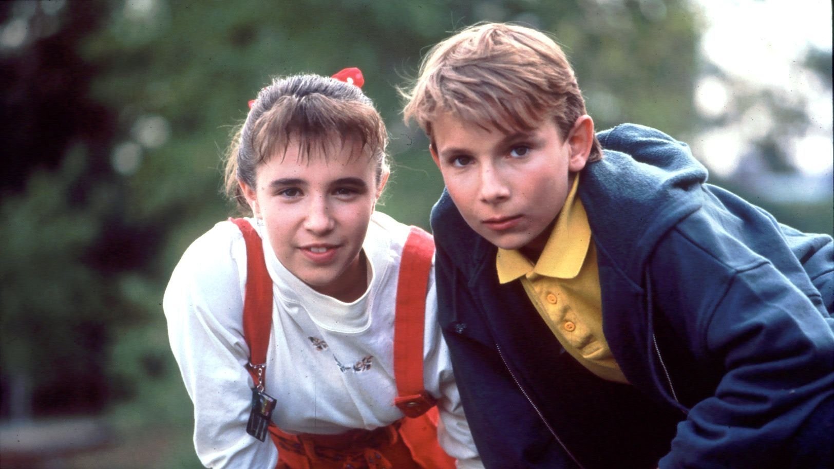 Backdrop for Les Intrépides