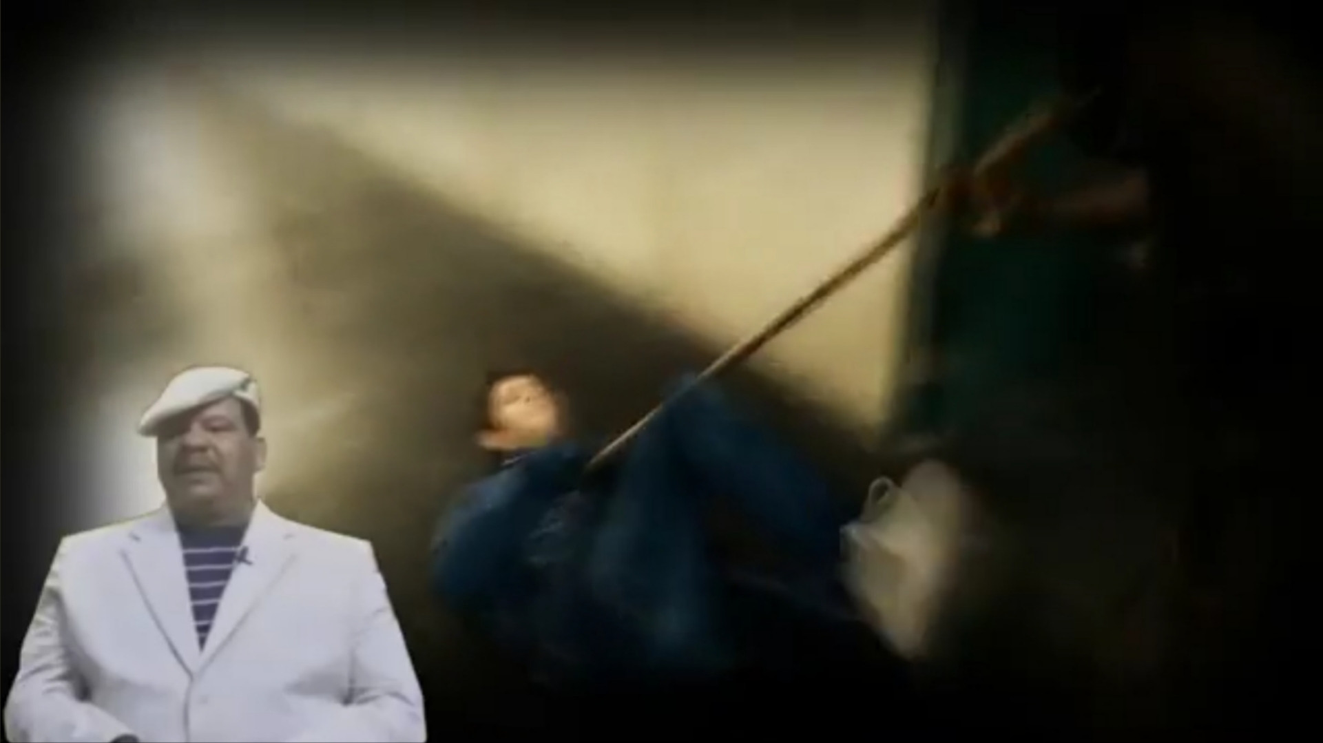 Backdrop for A Lenda de CãodeMiro