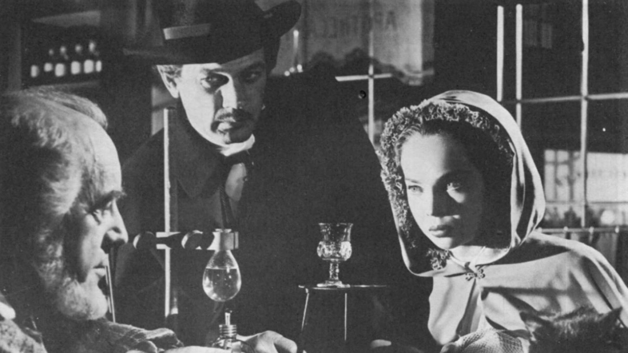 Backdrop for The Man with a Cloak