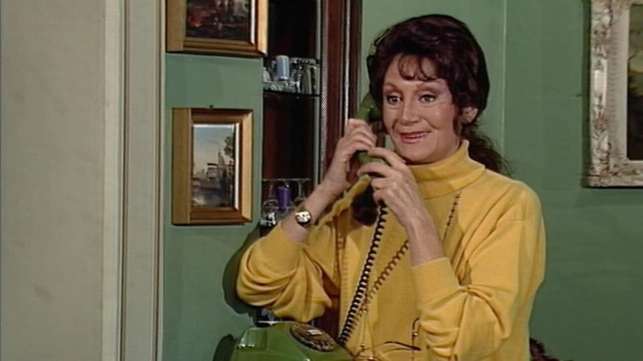 Backdrop for Uğurlugiller