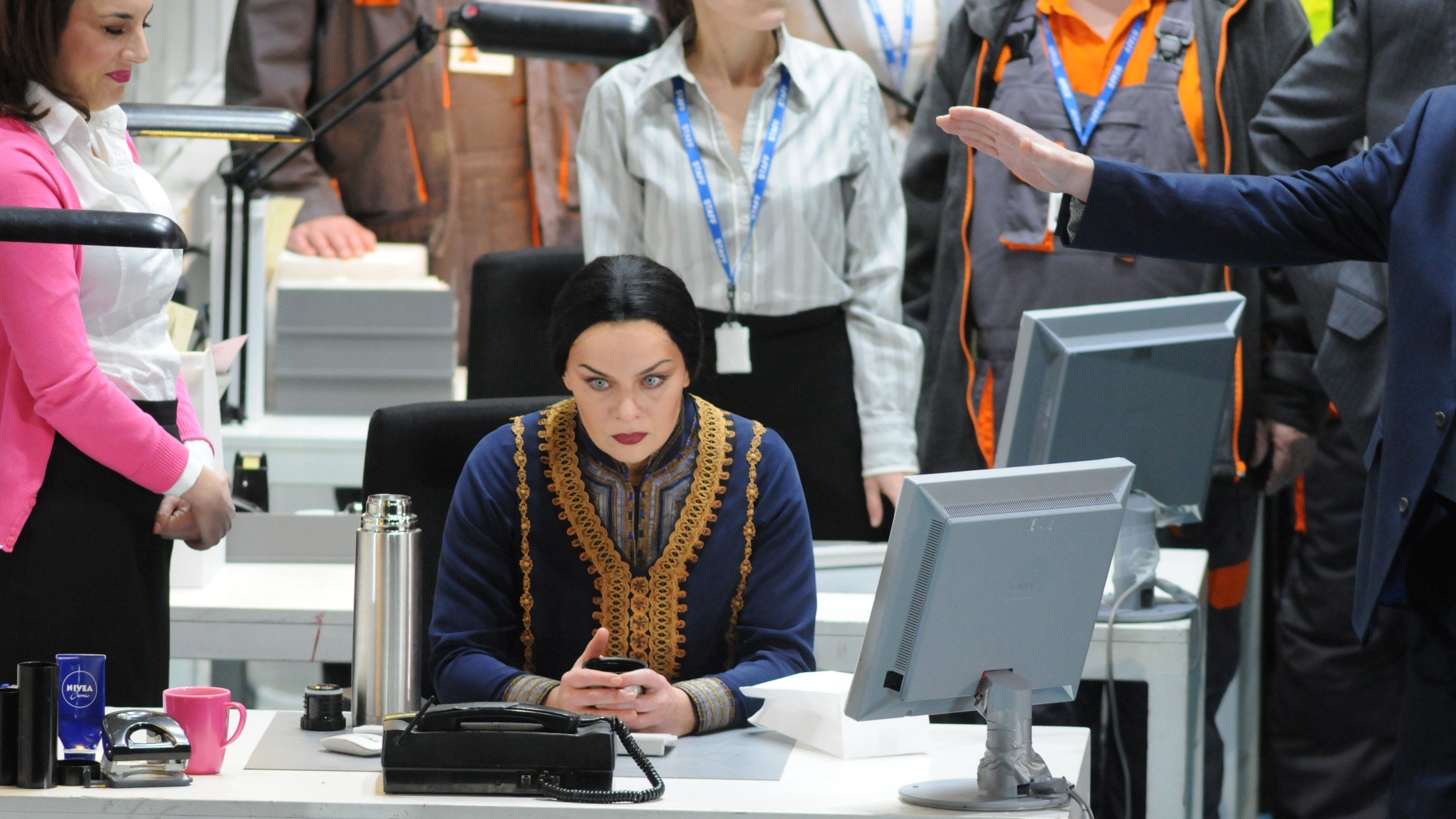 Backdrop for Chostakovitch: Lady Macbeth de Mzensk