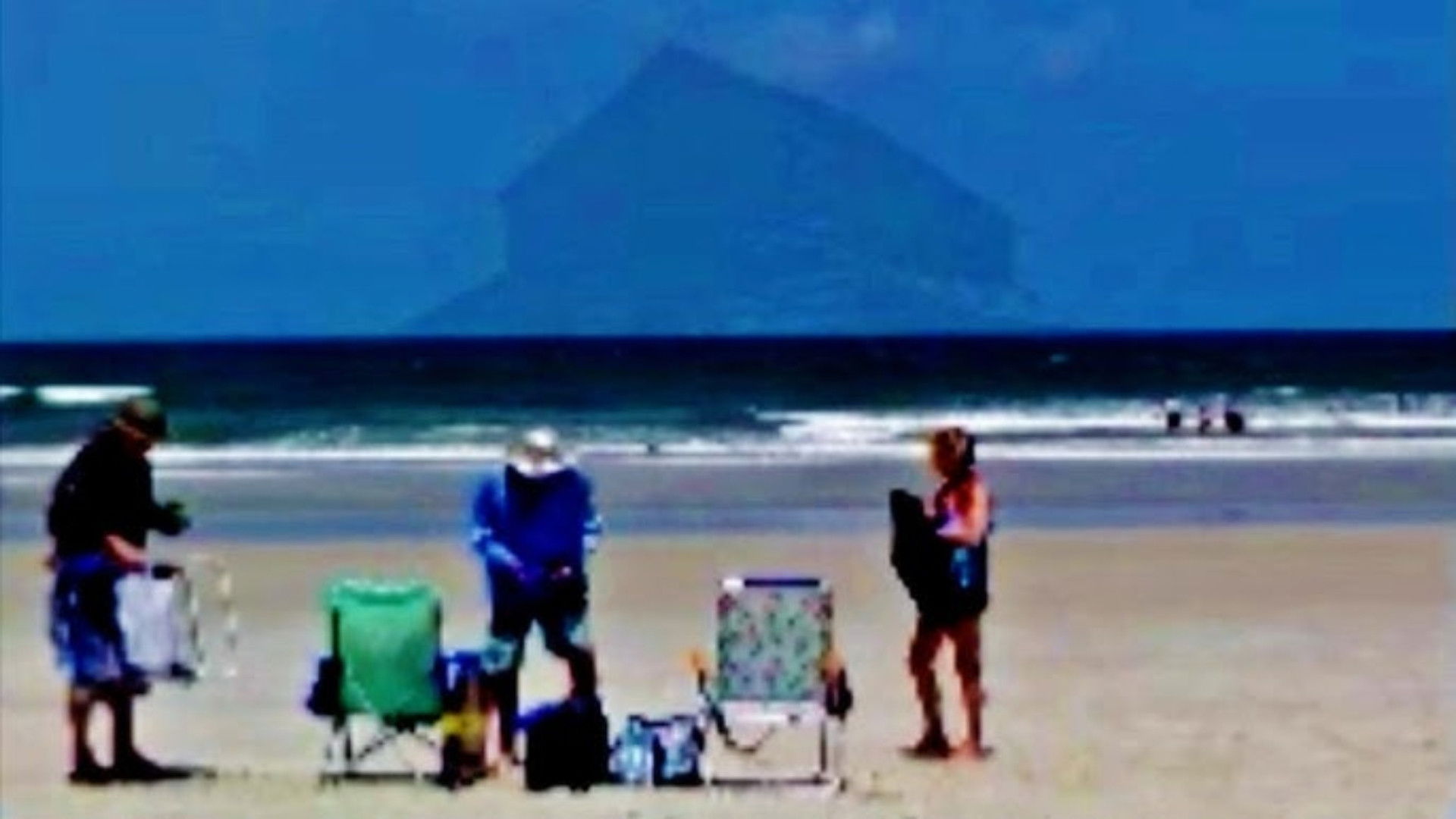 Backdrop for The House in the Ocean