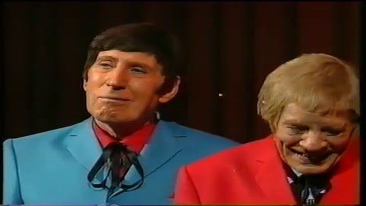 Backdrop for Francie & Josie